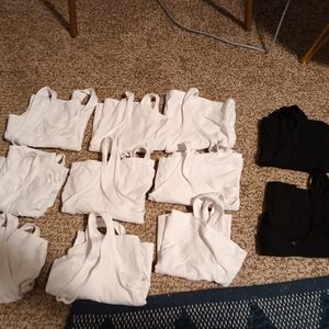 Tank tops-
